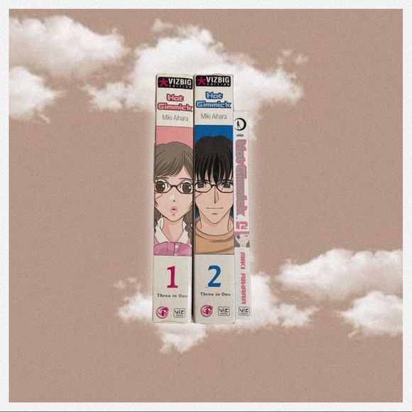 ♥︎ Hot Gimmick Manga Books ♥︎ - Picture 1 of 2